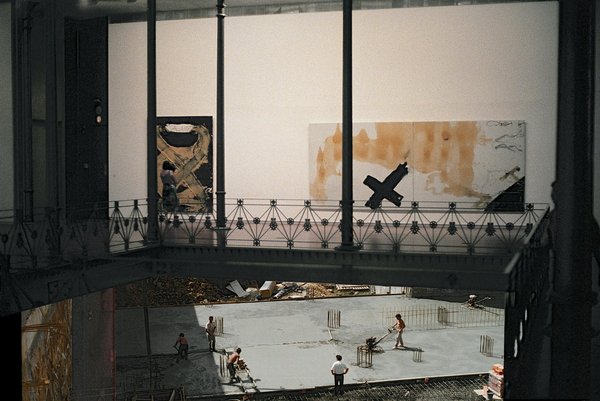 Comment la poésie sonore évolue-t-elle avec les nouveaux médias ?